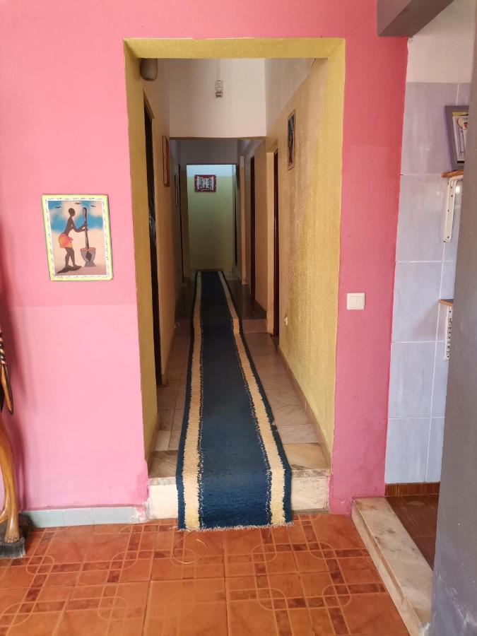 Hotel Badinca Alojamento Low Cost In Bissau Avenida Francisco Mendes 外观 照片
