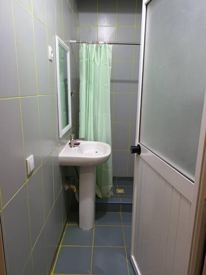 Hotel Badinca Alojamento Low Cost In Bissau Avenida Francisco Mendes 外观 照片
